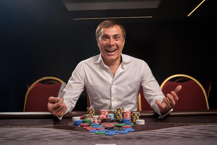 Permainan slot Fortune Ox dengan desain bertema oriental di platform perang77